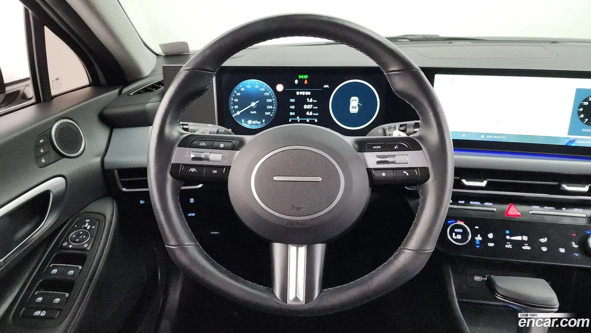 Sonata Hyundai 2023.6-OPTION-017