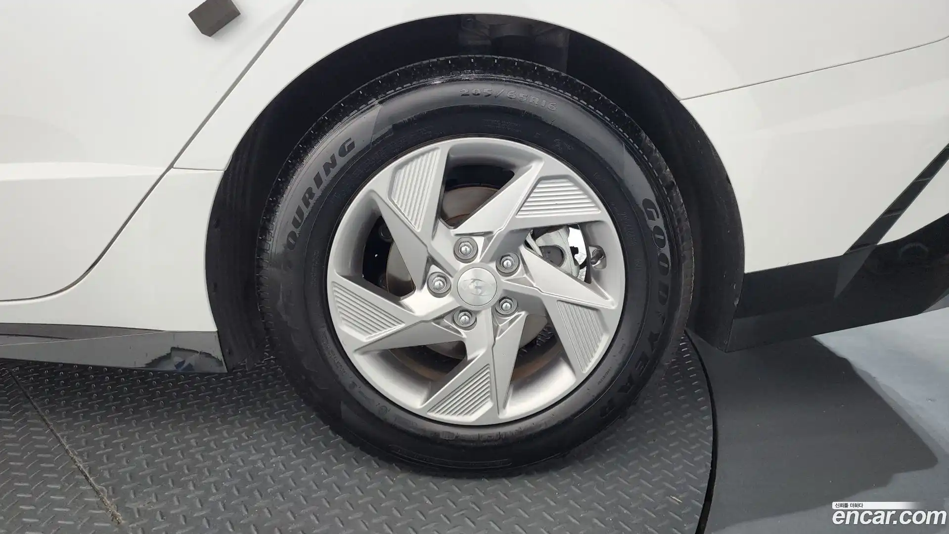 Sonata Hyundai 2023.6-OUTER-031