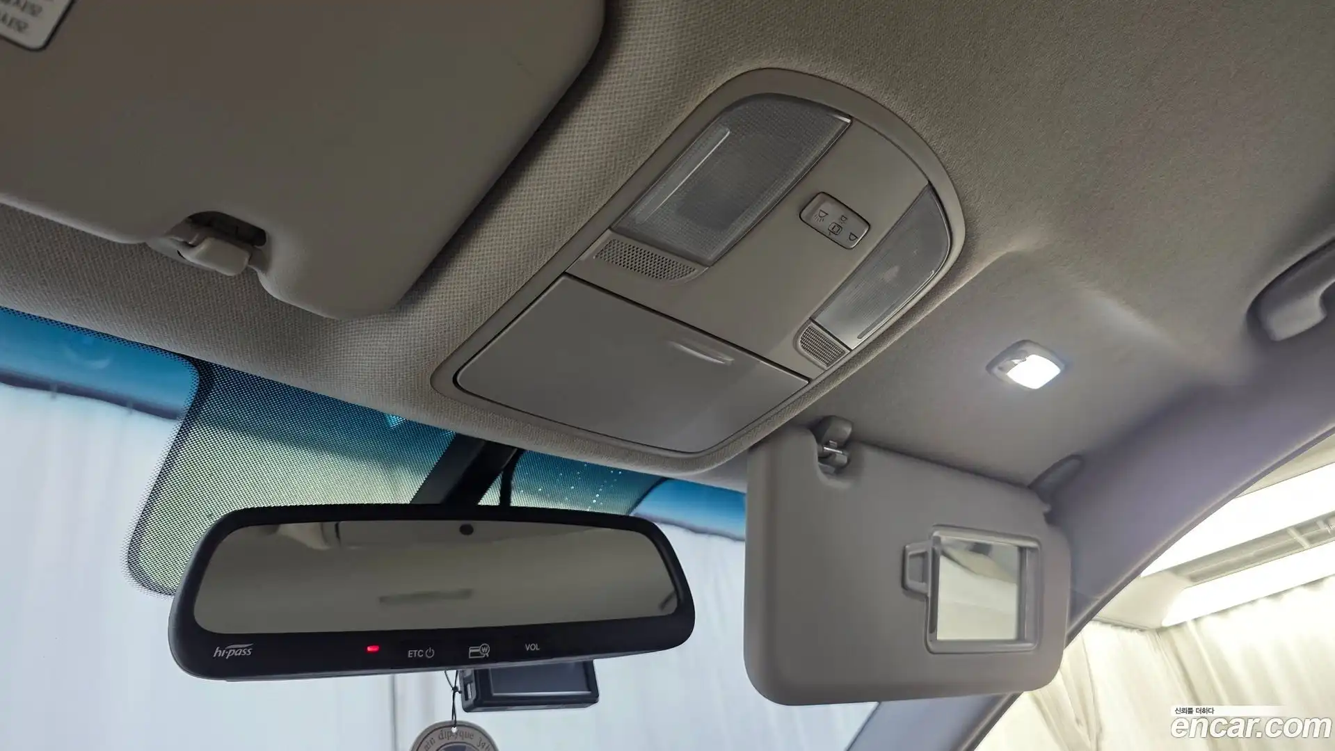 Kona Hyundai 2018.2-OPTION-022