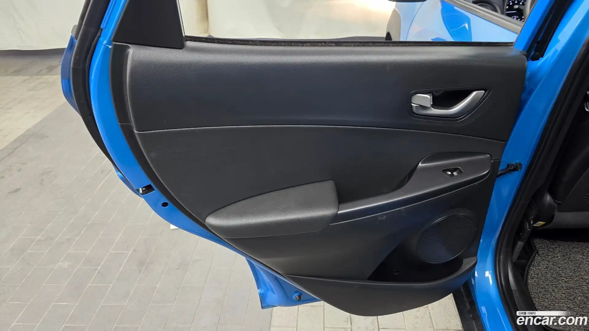 Kona Hyundai 2018.2-INNER-035