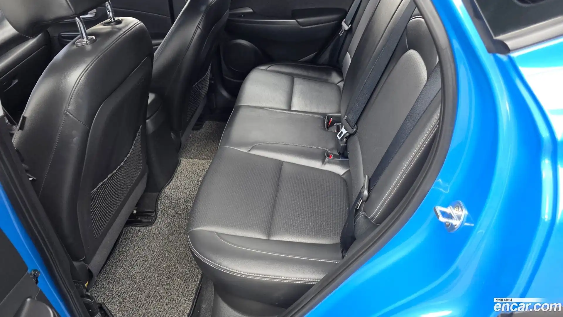 Kona Hyundai 2018.2-INNER-036