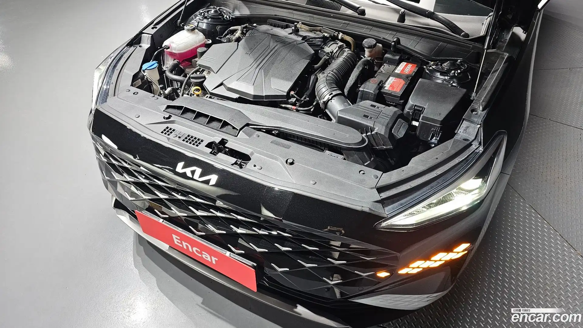 K8 Kia 2023.2-OUTER-006
