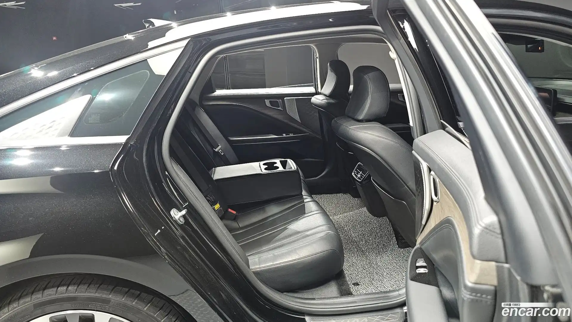 K8 Kia 2023.2-OPTION-015