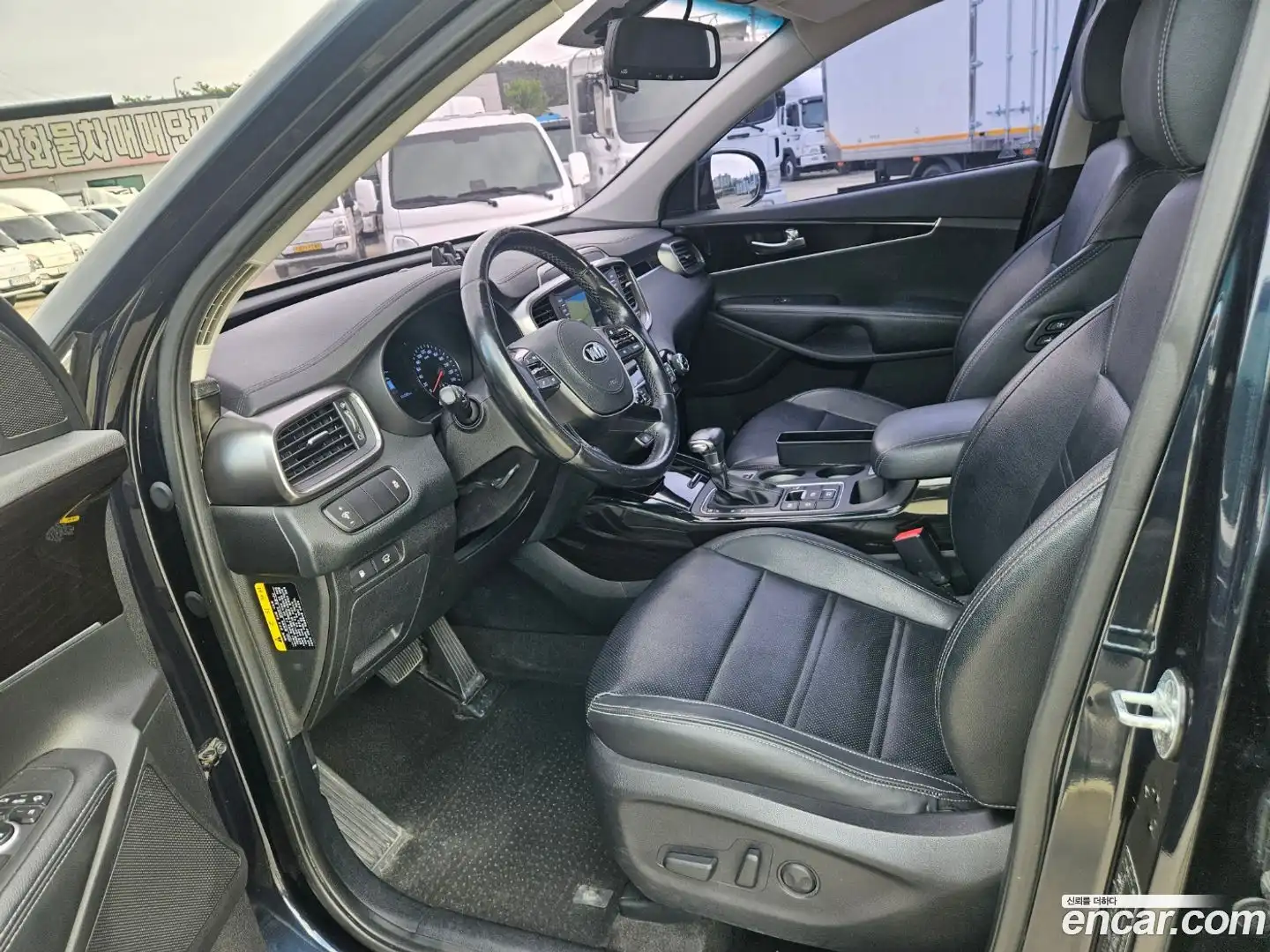 Sorento Kia 2017.8-OUTER-006