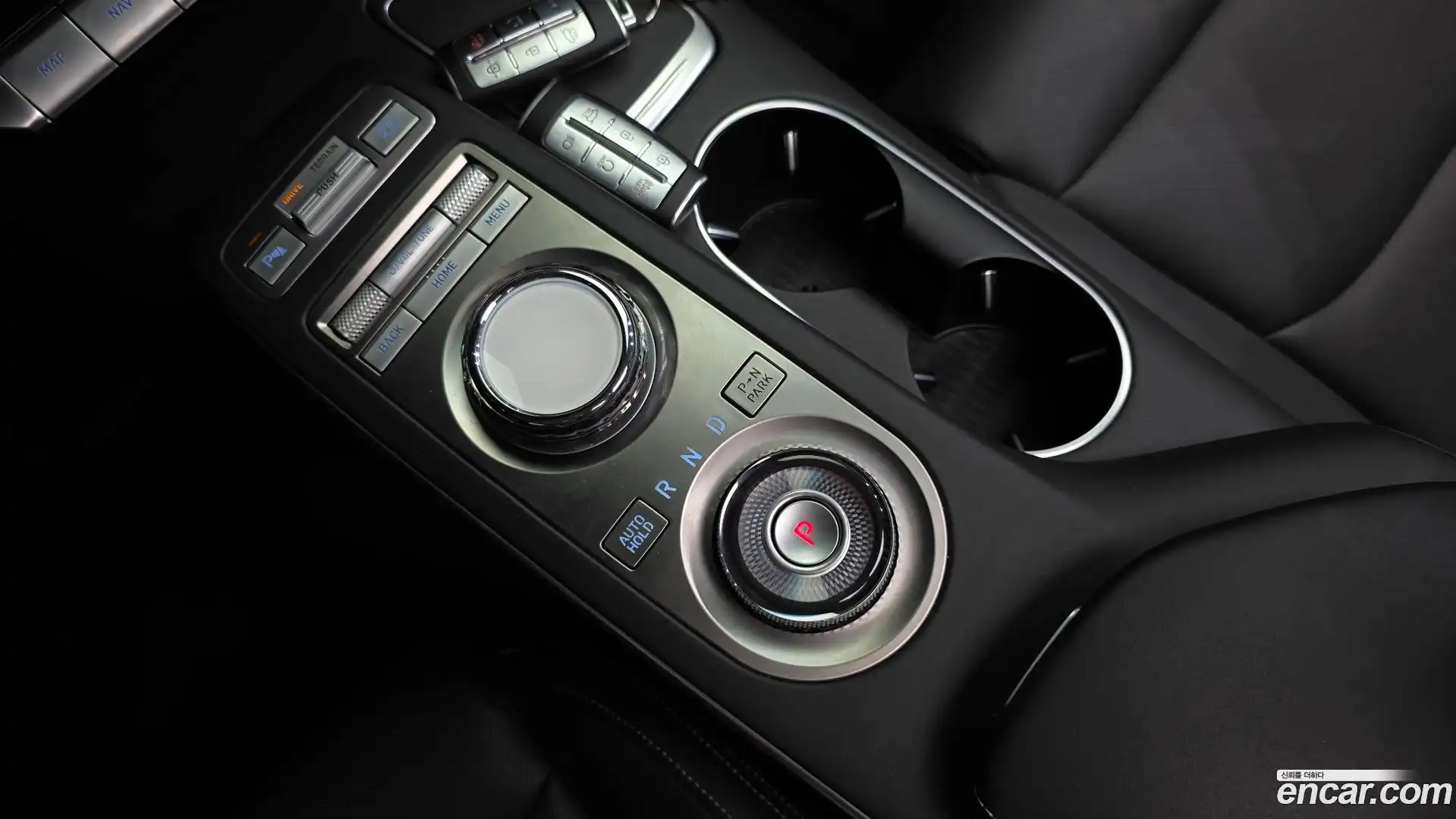 GV70 Genesis 2024.3-INNER-009