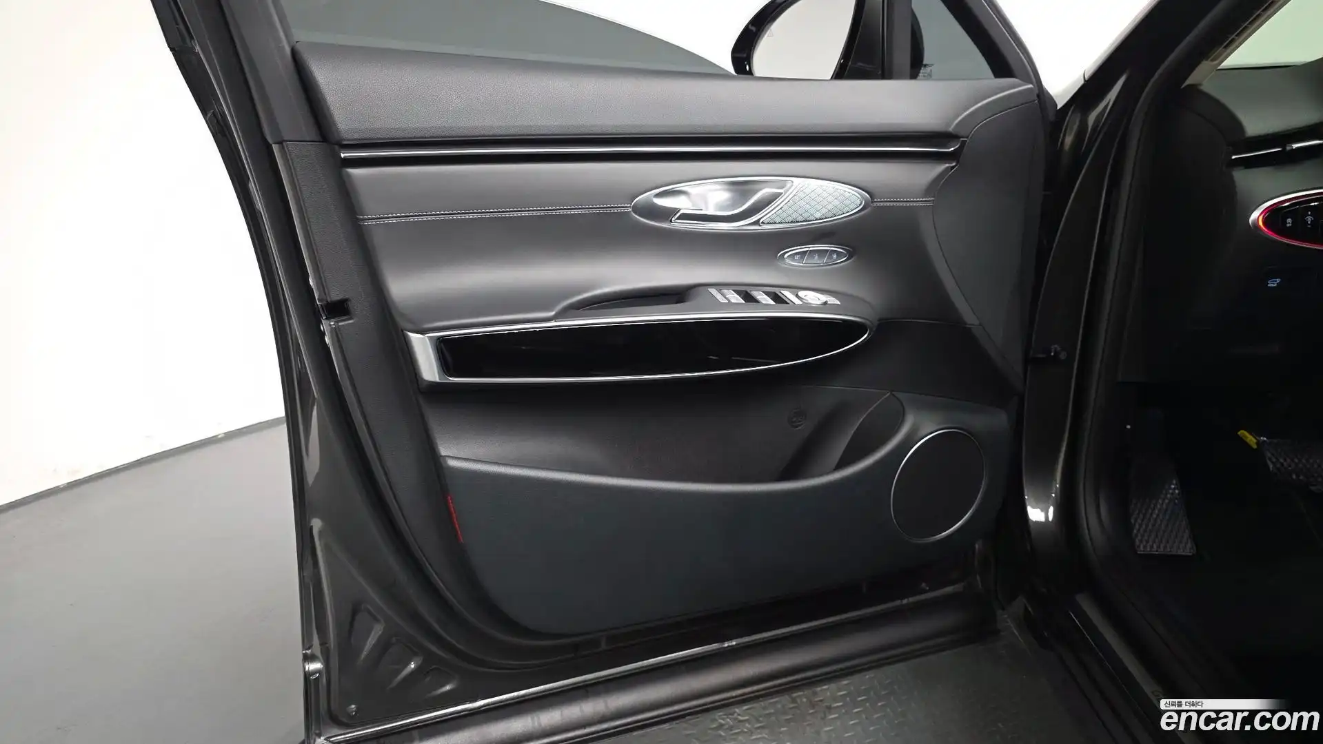 GV70 Genesis 2024.3-INNER-034