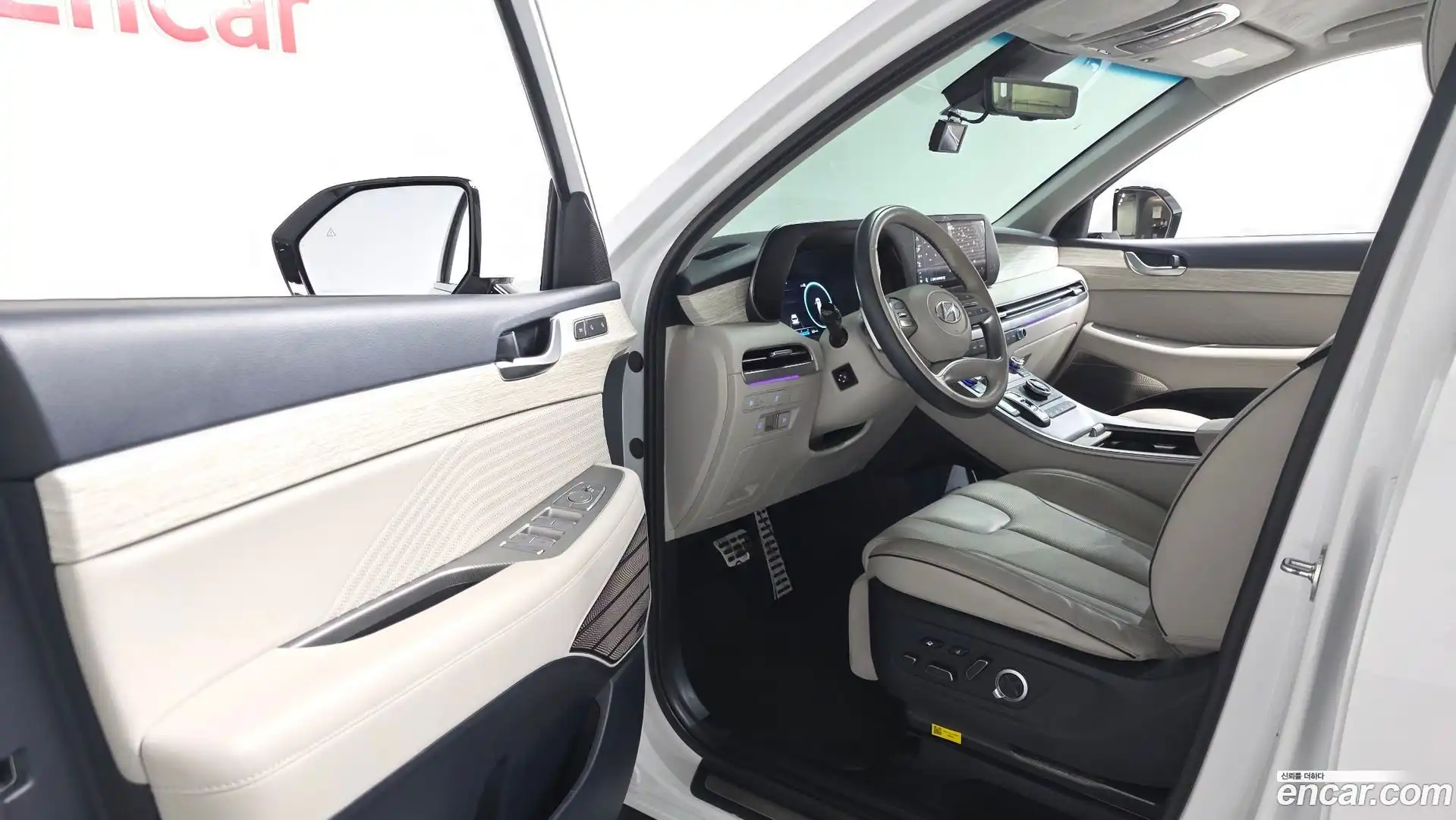 Palisade Hyundai 2023.1-INNER-010