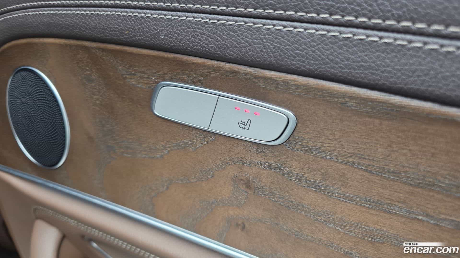 E-Class Mercedes-Benz 2018.6-OPTION-022