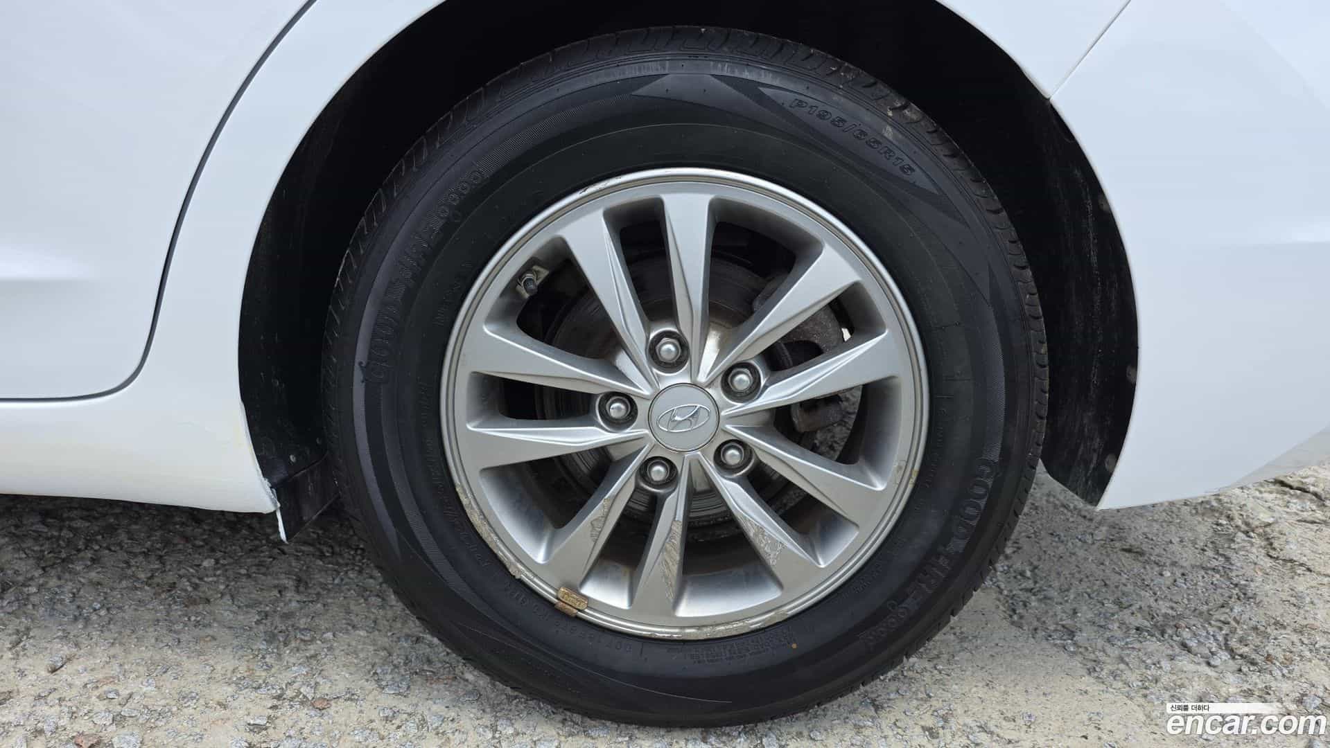 AVANTE Hyundai 2019.4-OUTER-031
