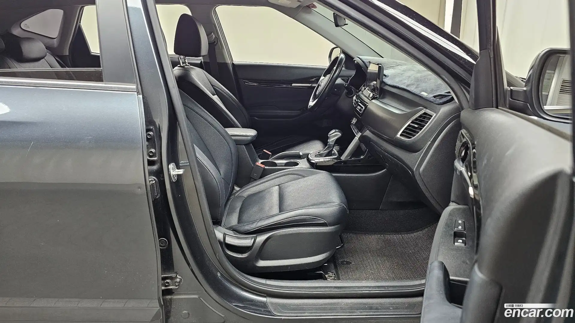 Seltos Kia 2020.2-INNER-036