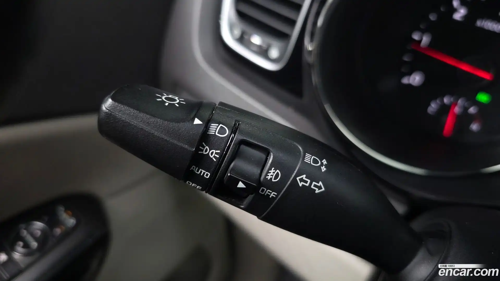 Canival Kia 2017.11-OPTION-018