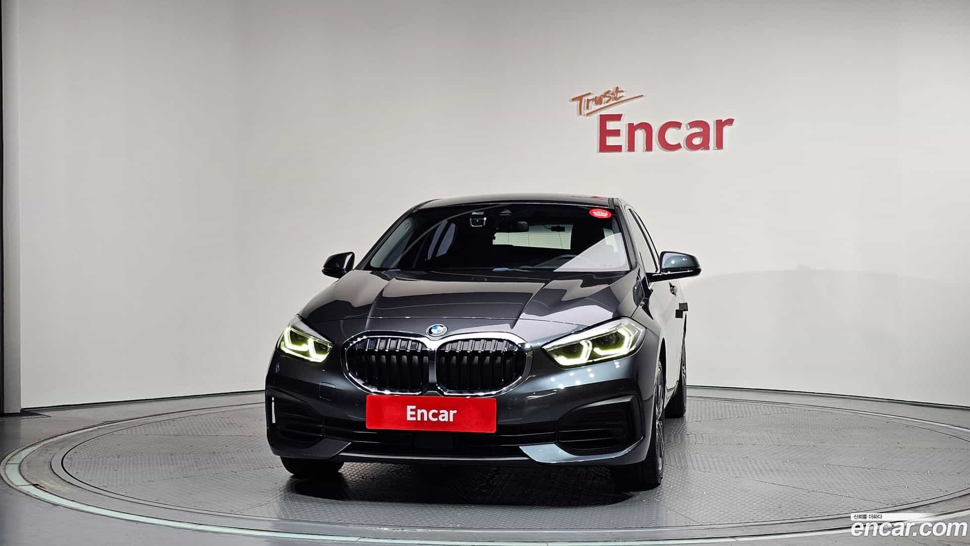1-Series BMW 2021.5-OUTER-003