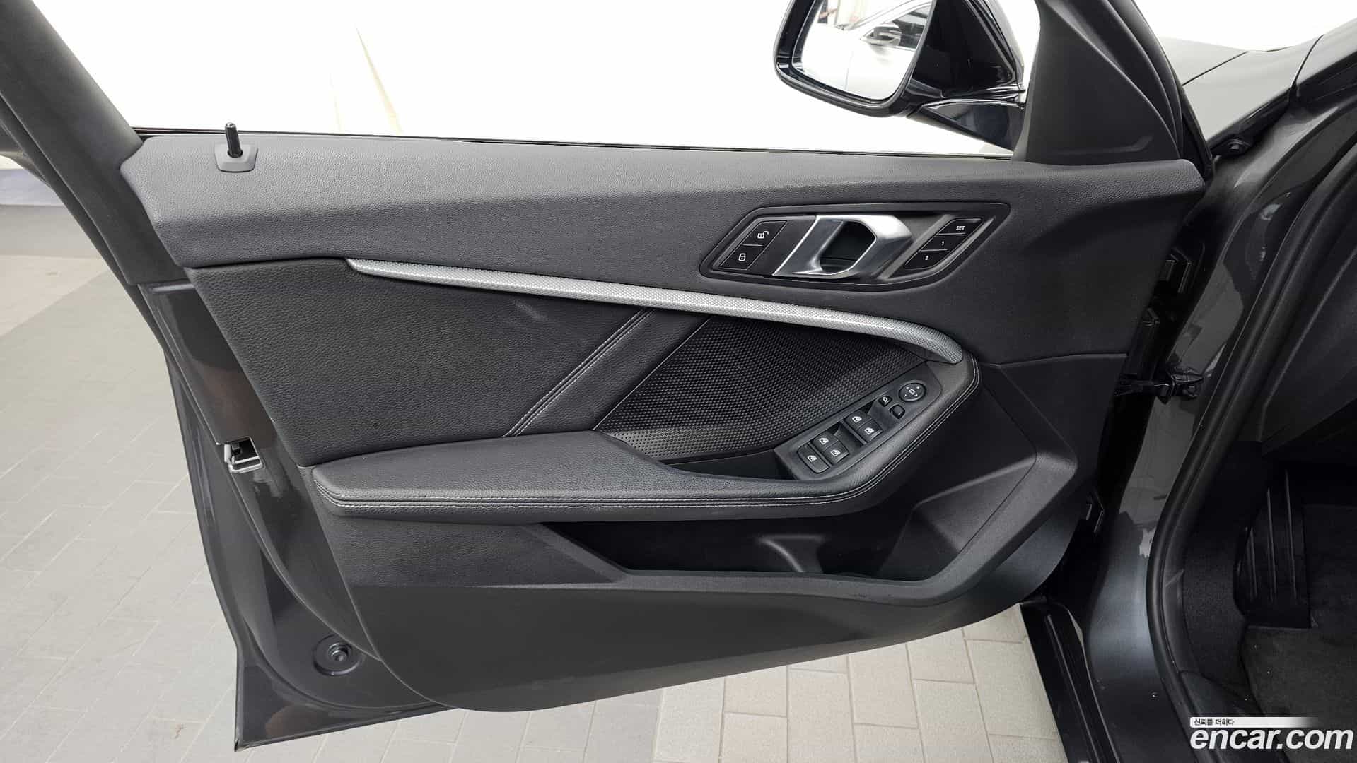 1-Series BMW 2021.5-INNER-034