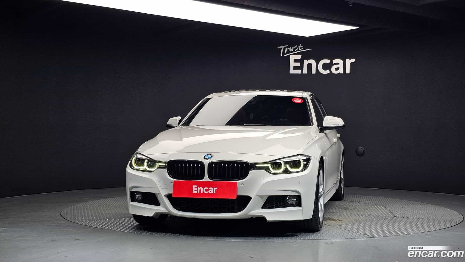 3-Series BMW 2018.5-OUTER-003