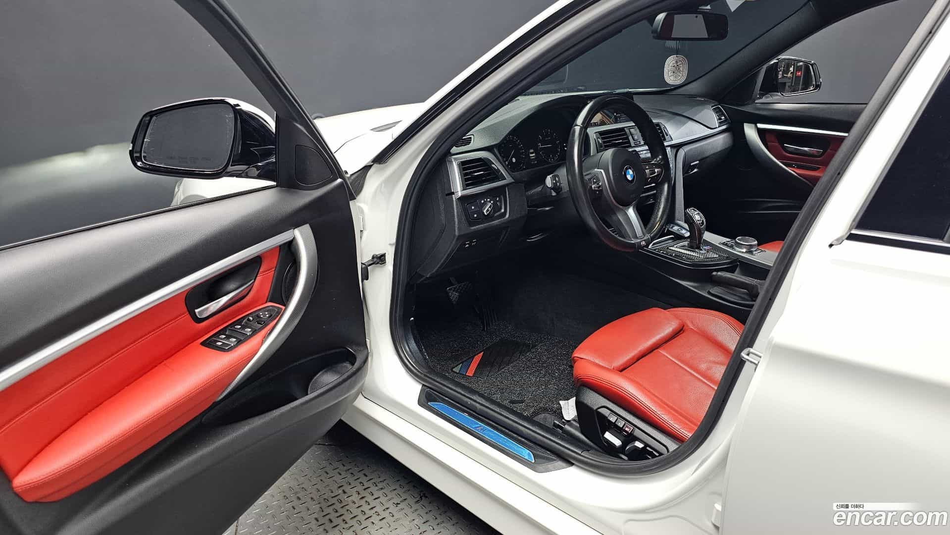 3-Series BMW 2018.5-INNER-010