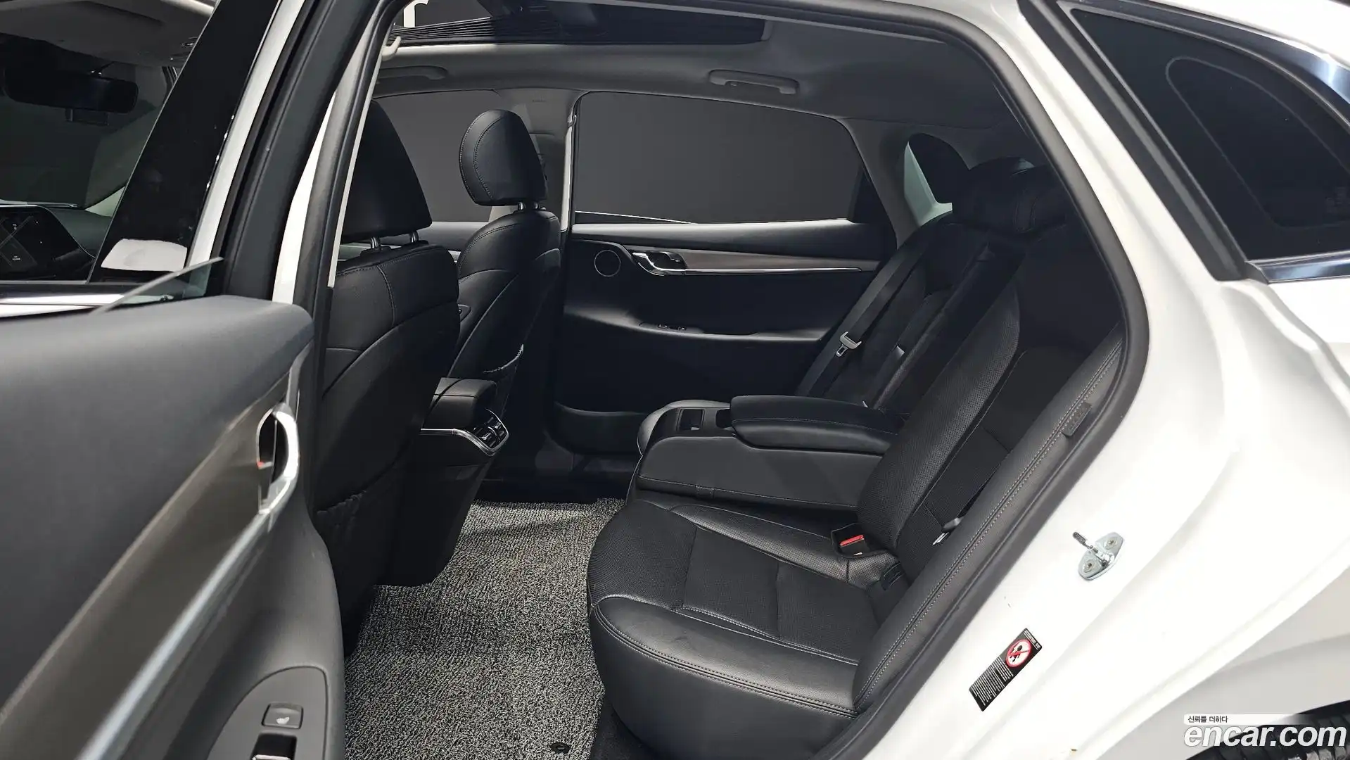 Grandeur Hyundai 2021.5-OPTION-016