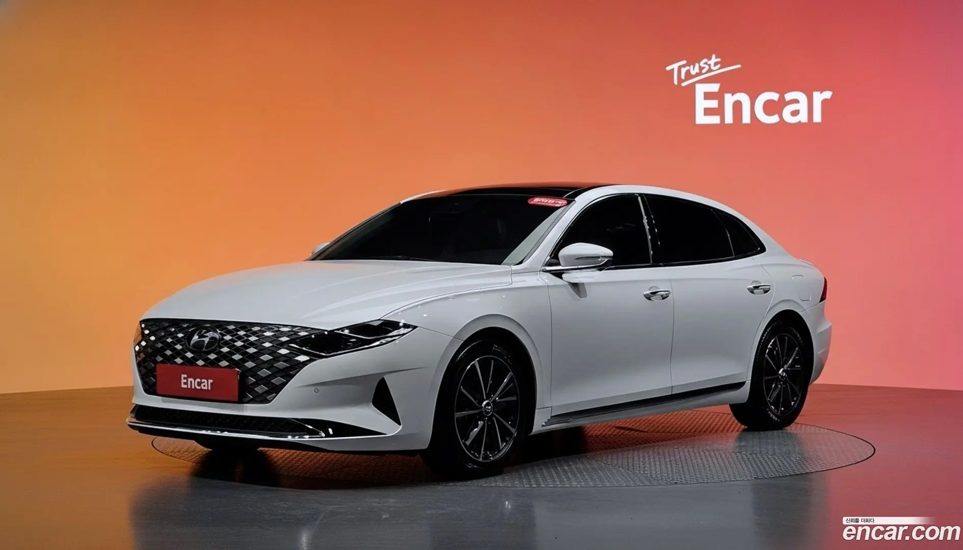 Main__Slider__Photo:Grandeur Hyundai 2021.5-0