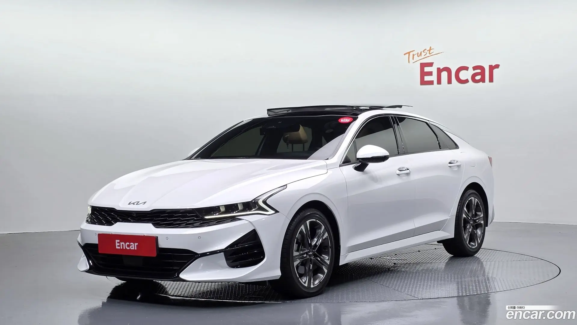 Main__Slider__Photo:K5 Kia 2022.7-0