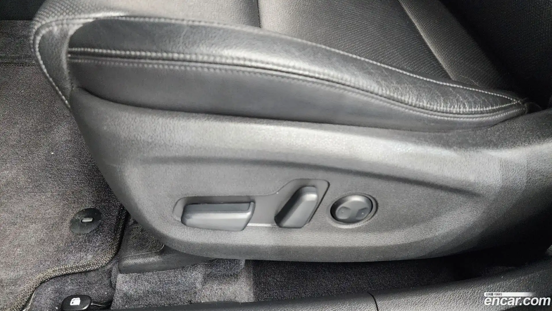 Tucson Hyundai 2016.7-OPTION-044