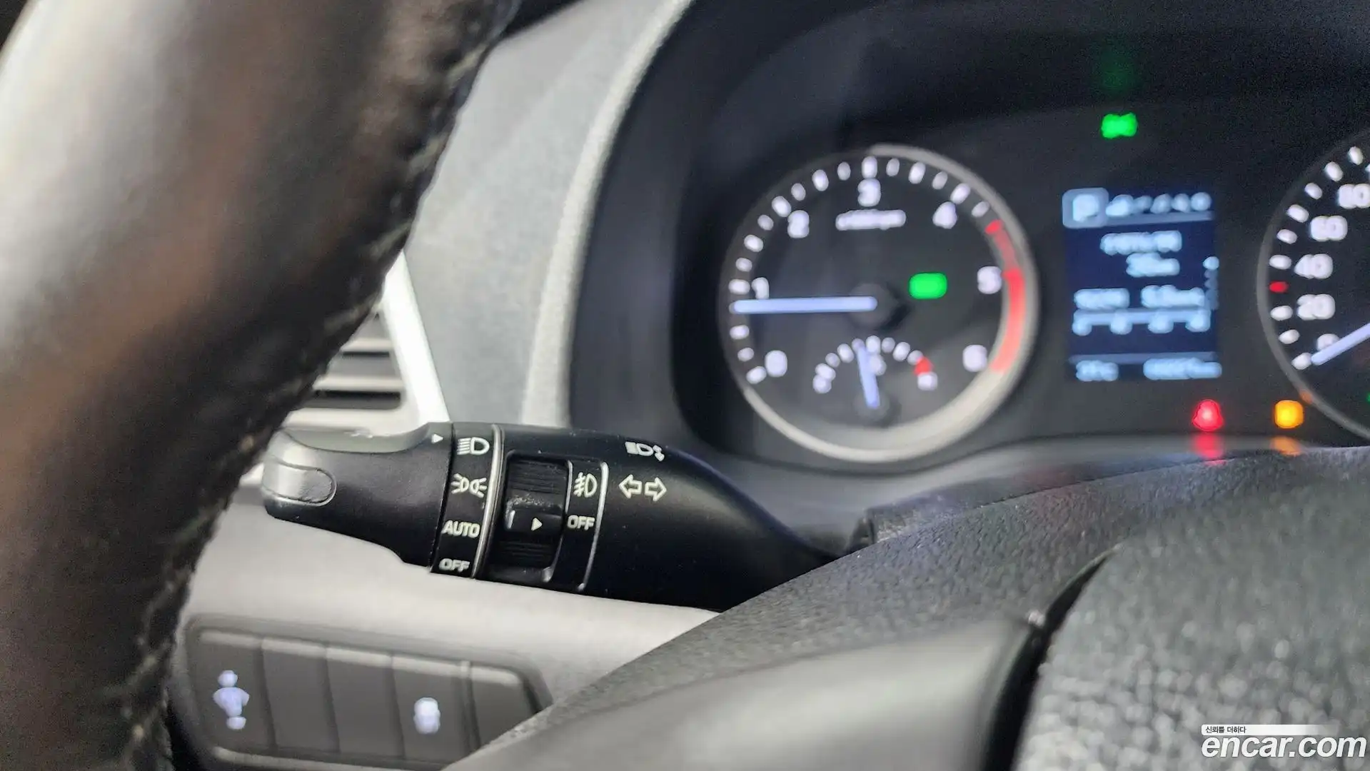 Tucson Hyundai 2016.7-OPTION-046