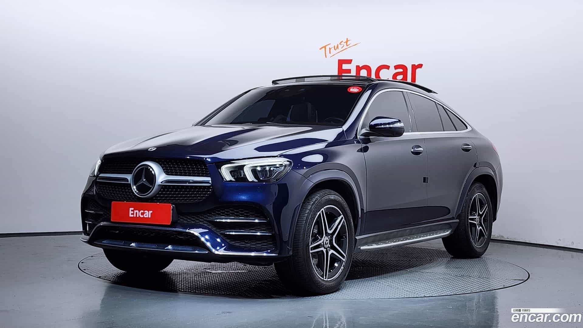 GLE-Class Mercedes-Benz 2021.6-OUTER-001