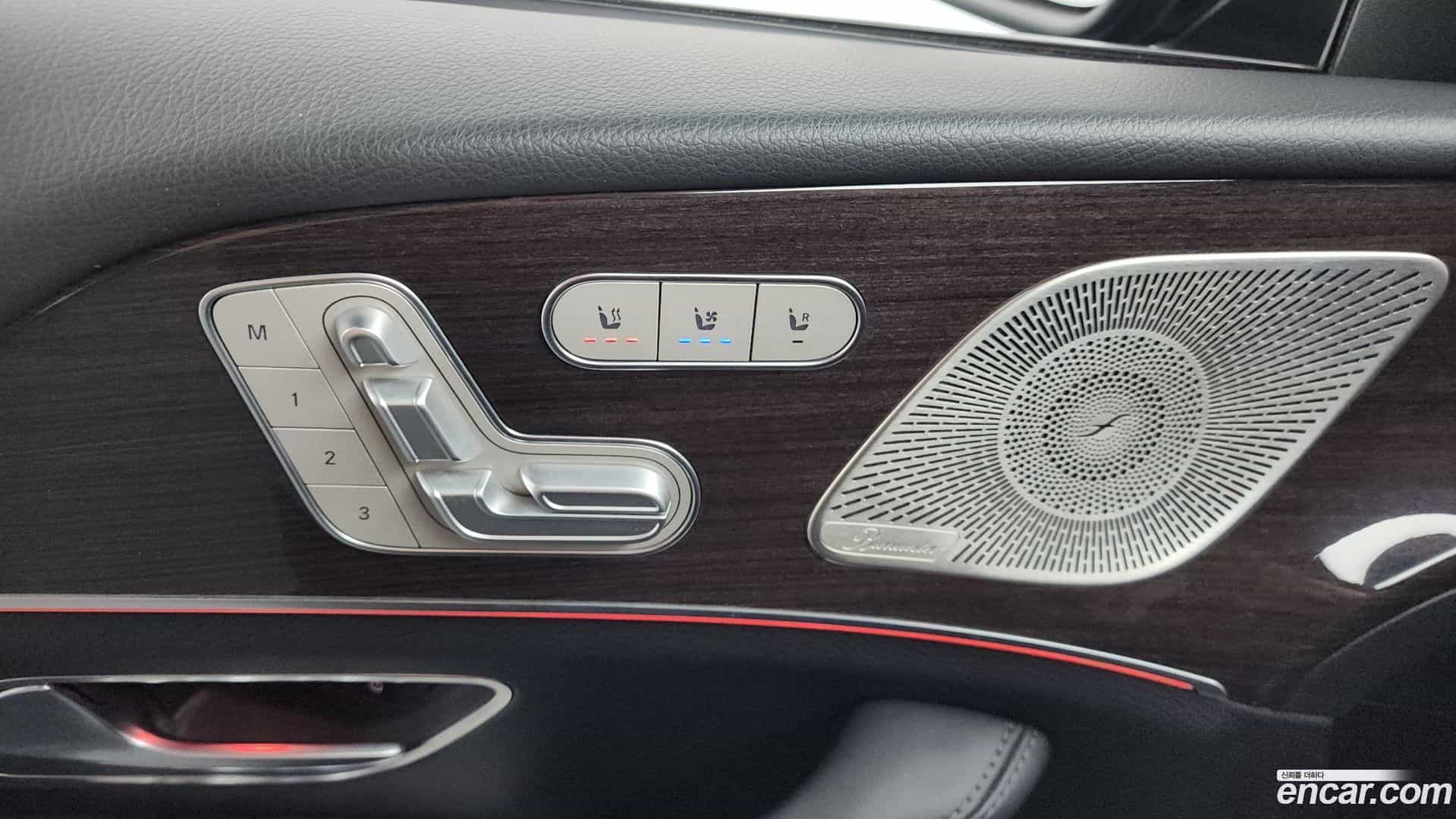 GLE-Class Mercedes-Benz 2021.6-OPTION-042