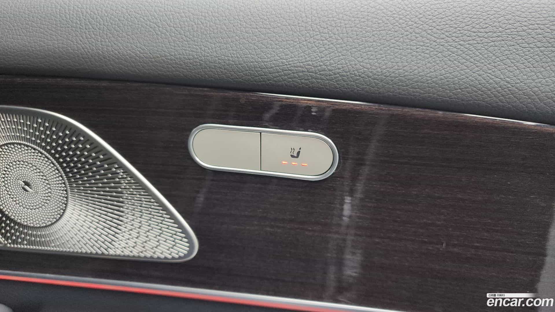 GLE-Class Mercedes-Benz 2021.6-OPTION-043
