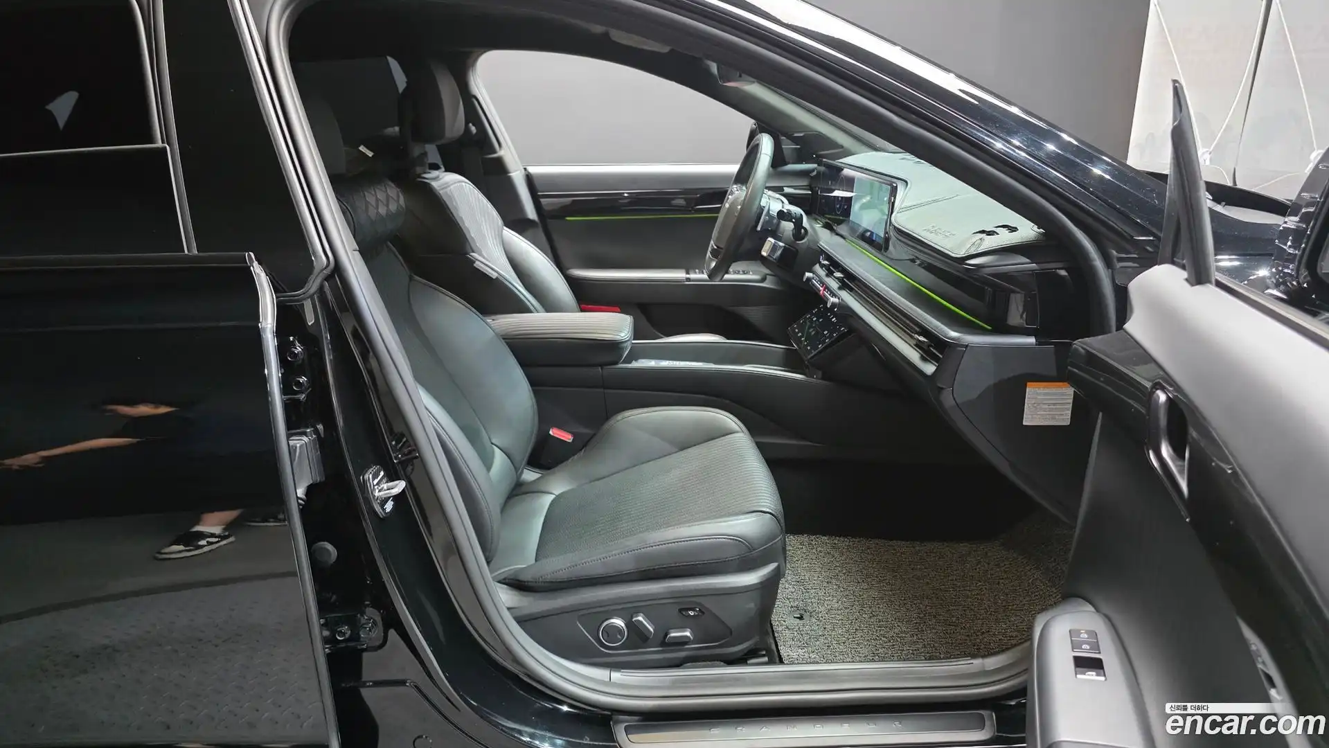 Grandeur Hyundai 2023.4-INNER-036