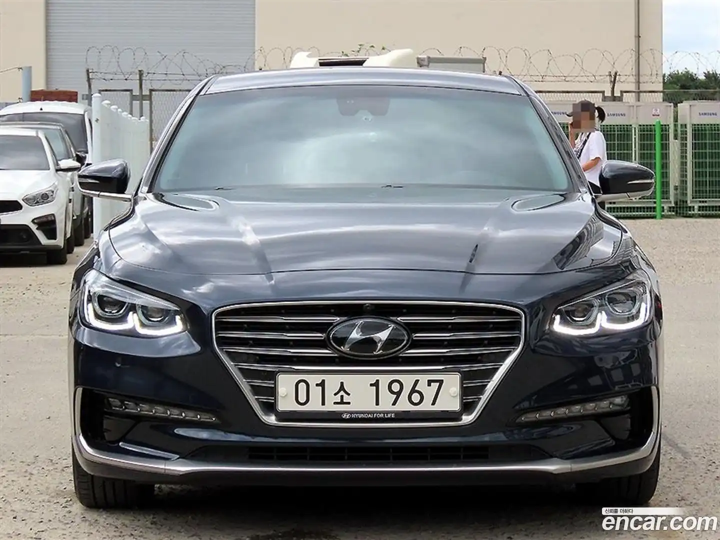 Grandeur Hyundai 2018.4-OUTER-001