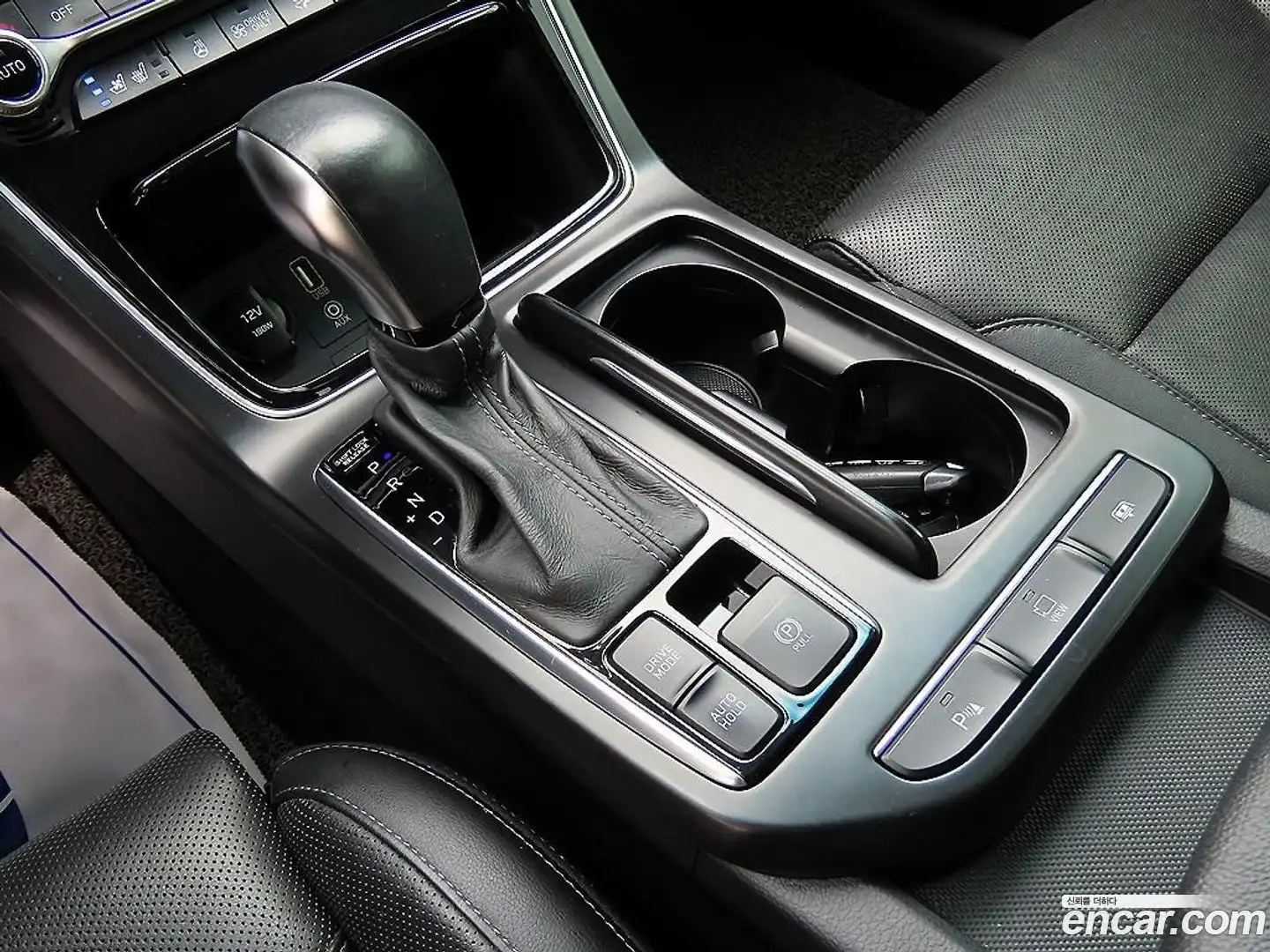 Grandeur Hyundai 2018.4-INNER-010