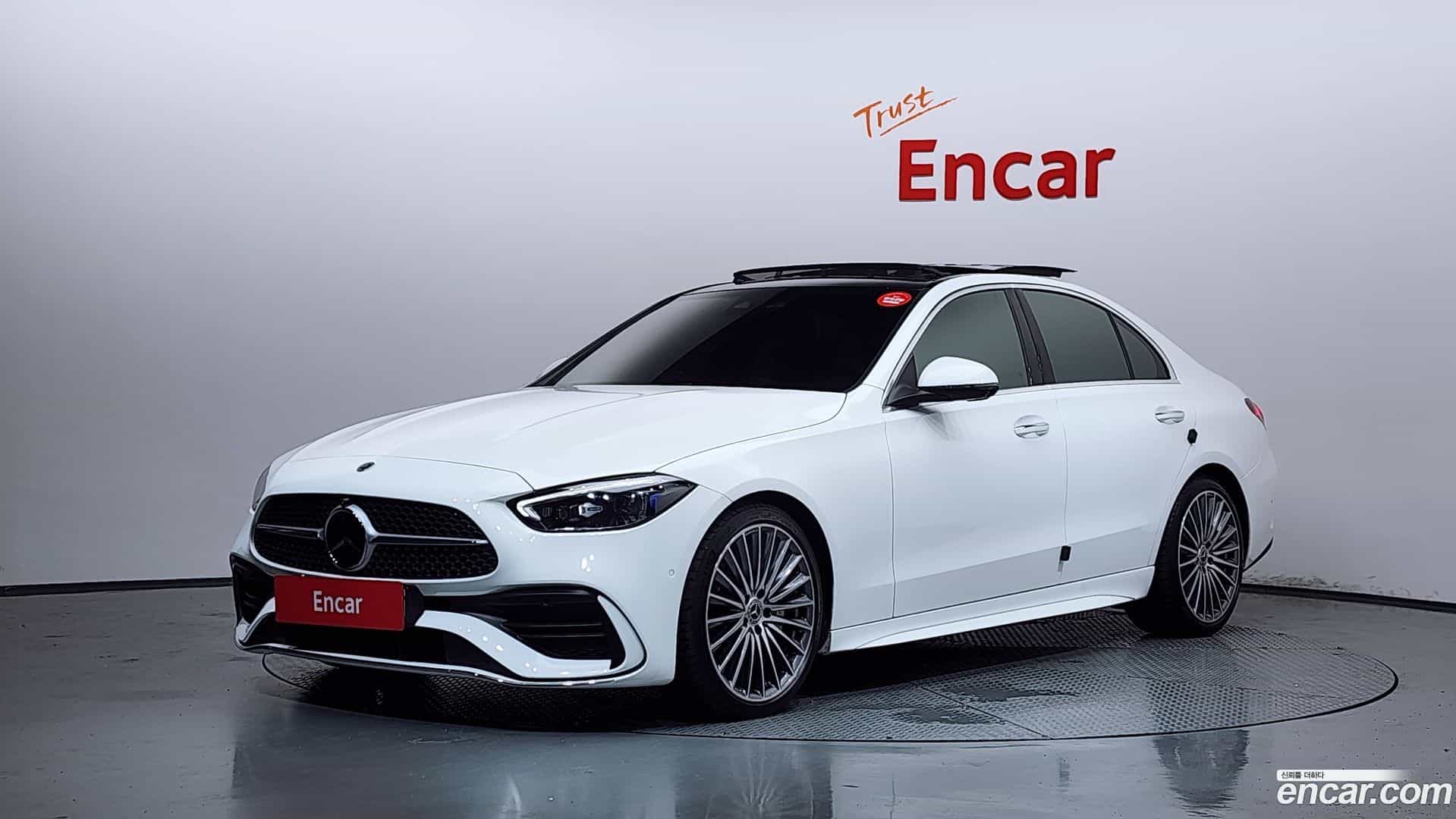 C-Class Mercedes-Benz 2023.7-OUTER-001