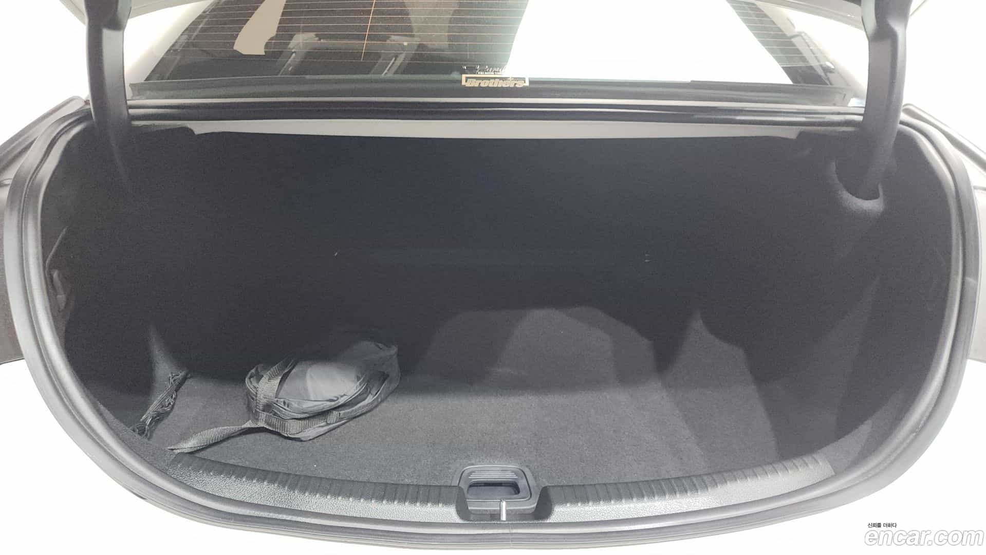 C-Class Mercedes-Benz 2023.7-OPTION-023