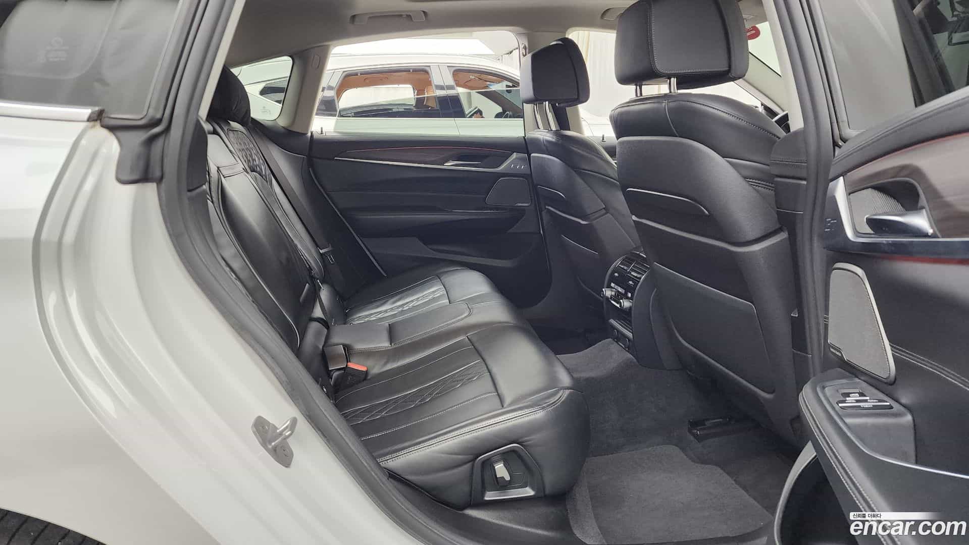 Gran Turismo BMW 2018.2-OPTION-016