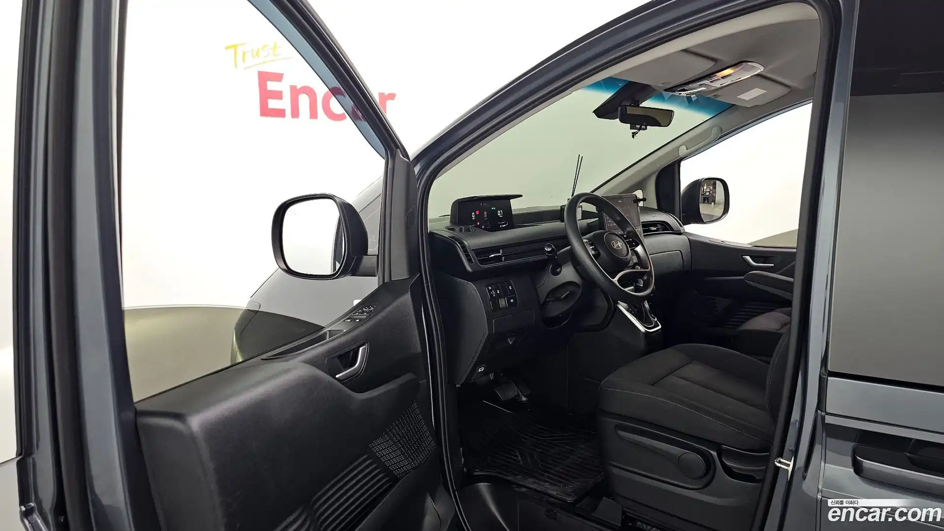 Staria Hyundai 2024.6-INNER-010