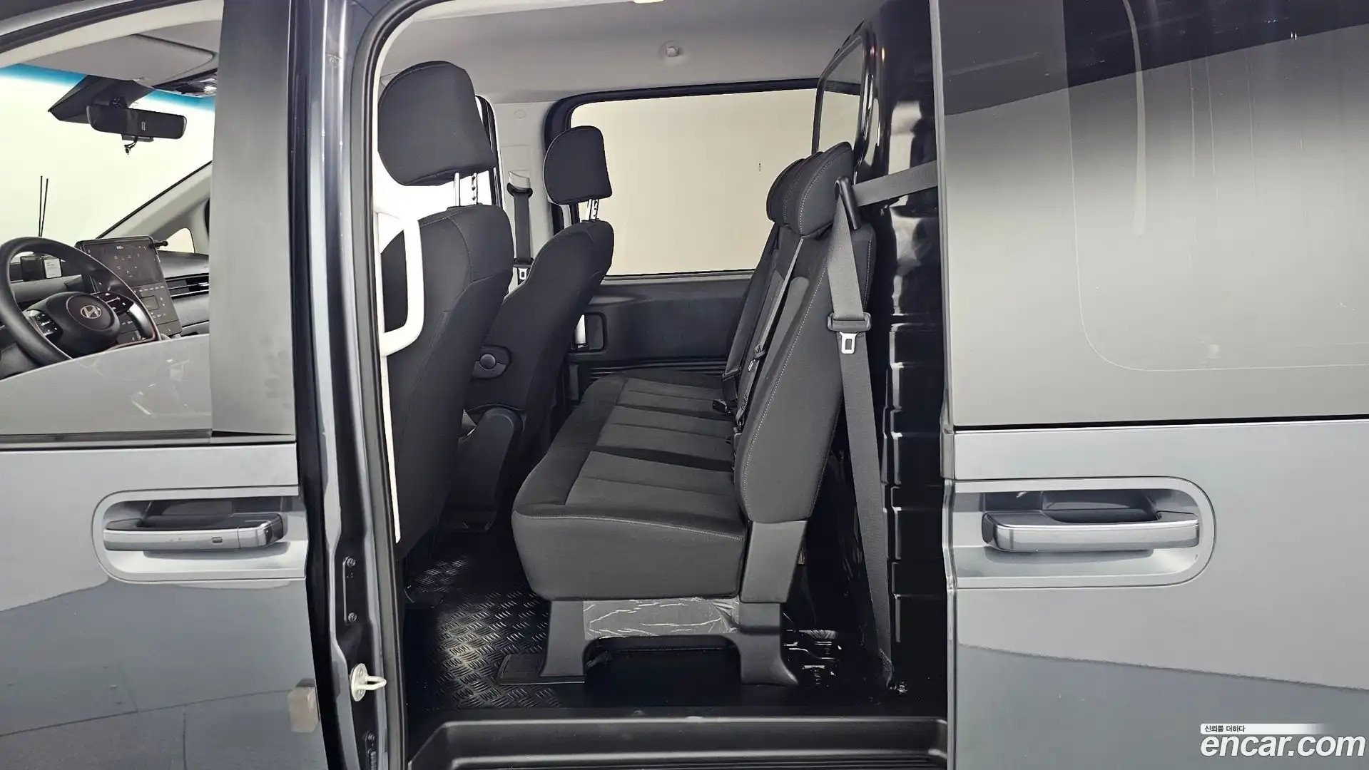 Staria Hyundai 2024.6-OPTION-015