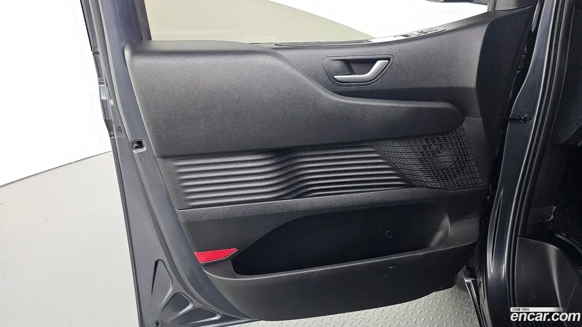 Staria Hyundai 2024.6-INNER-034