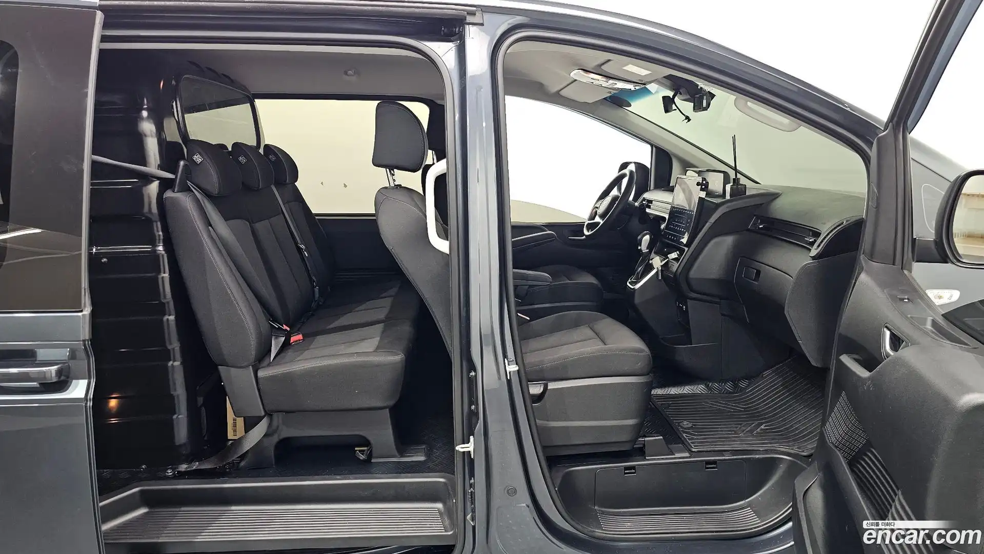 Staria Hyundai 2024.6-INNER-036