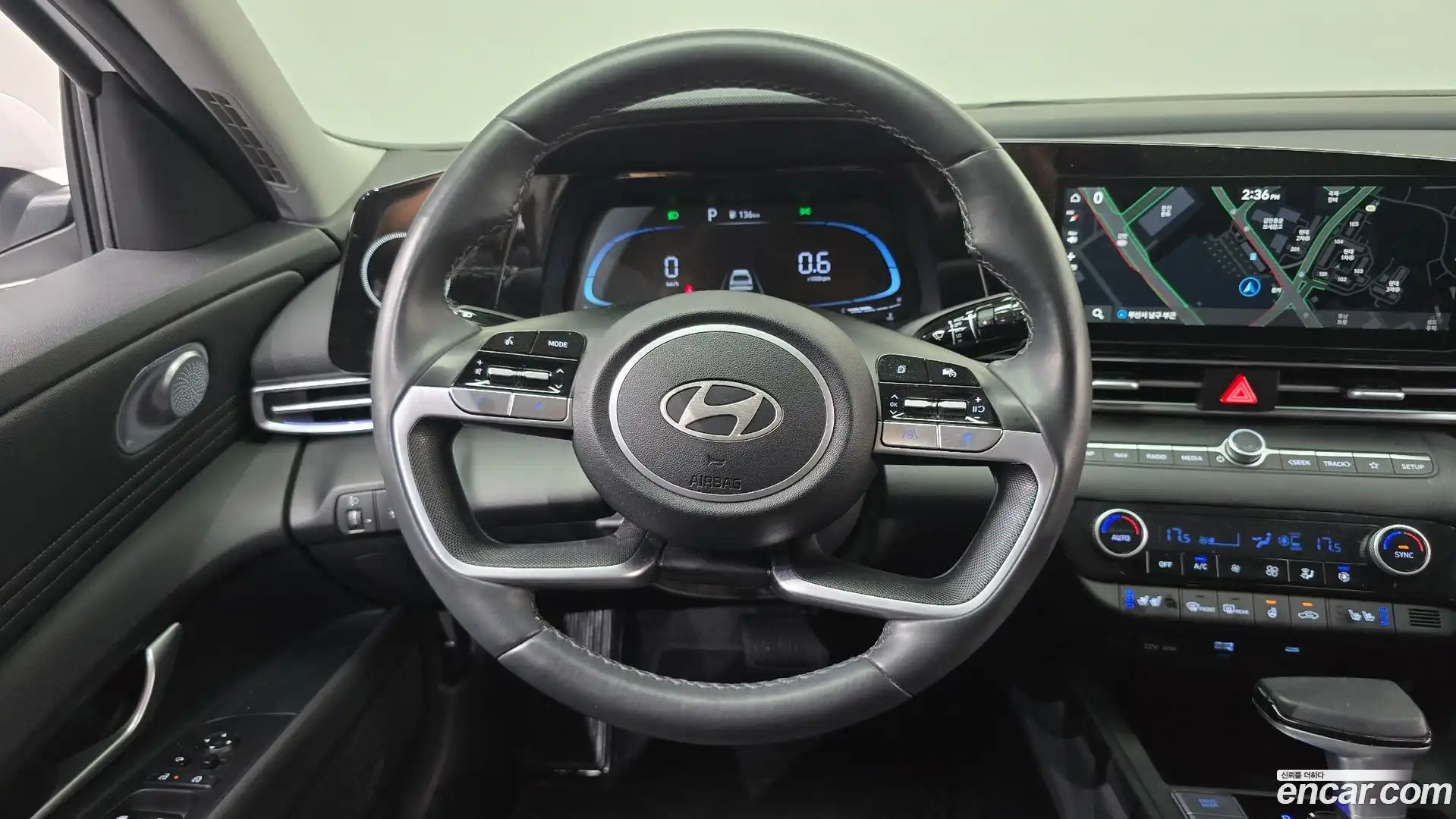 AVANTE Hyundai 2023.11-OPTION-017