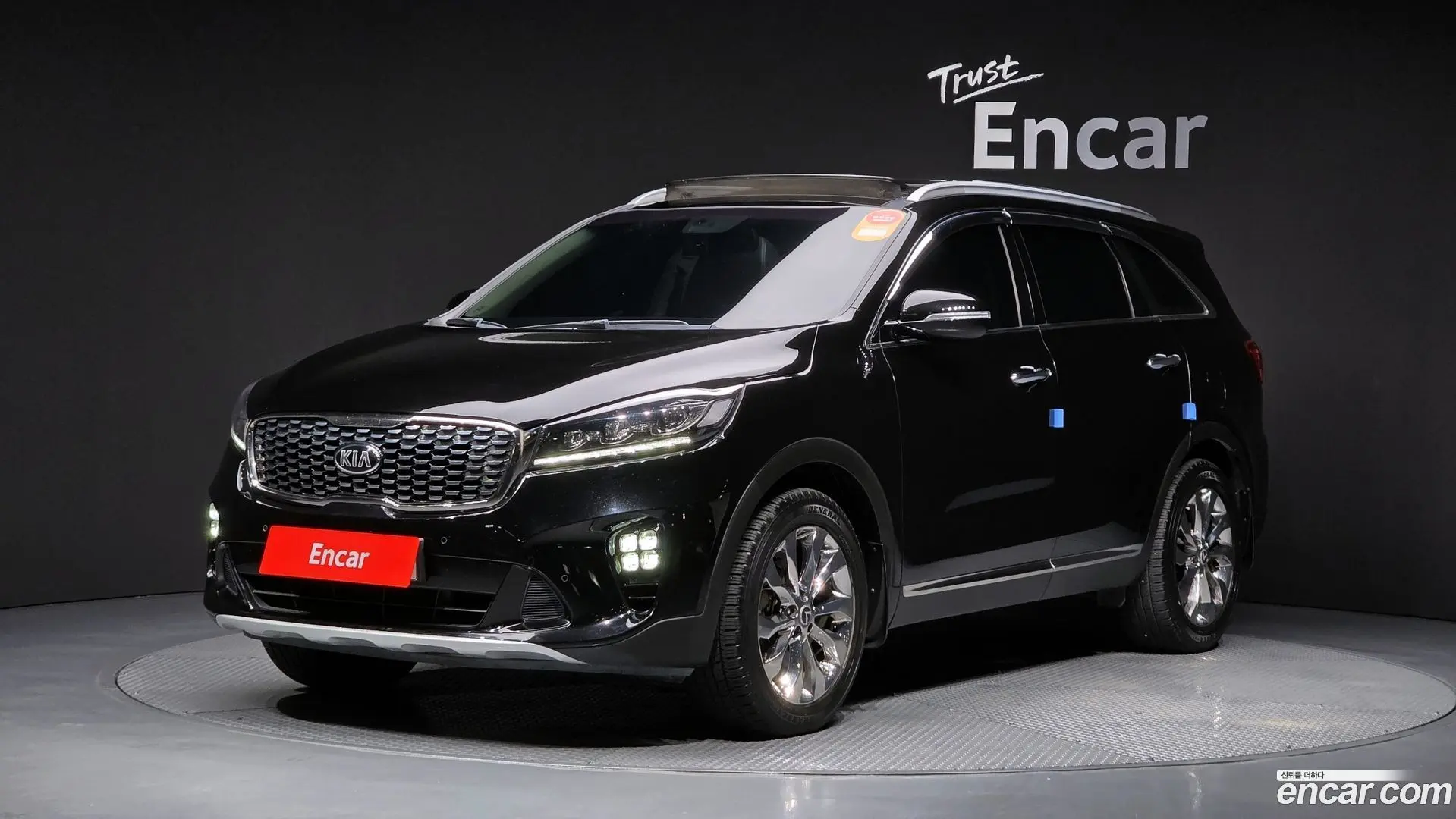 Main__Slider__Photo:Sorento Kia 2017.8-0