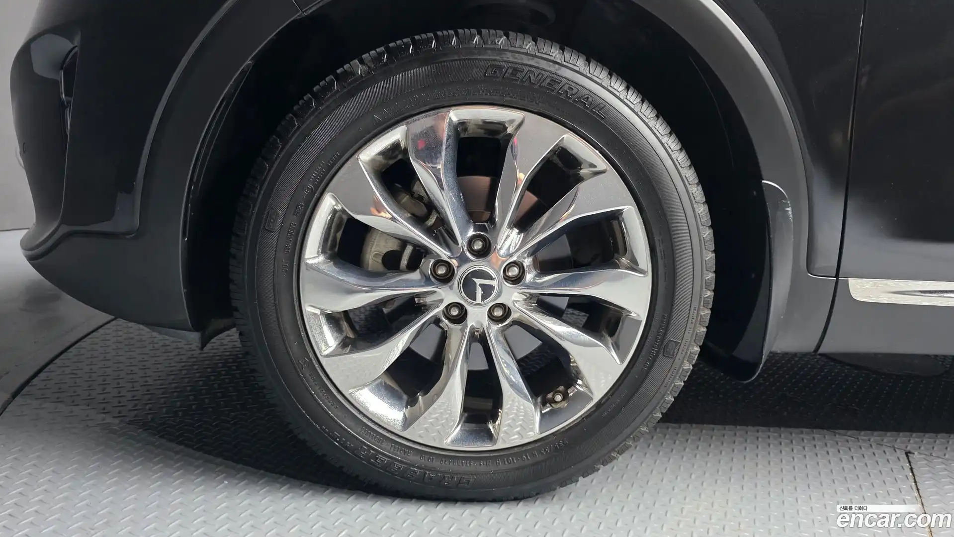 Sorento Kia 2017.8-OUTER-005