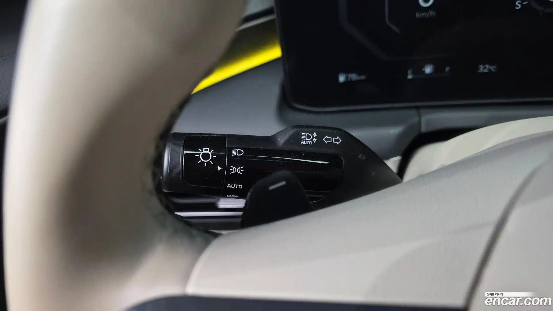 K8 Kia 2025.10-OPTION-043