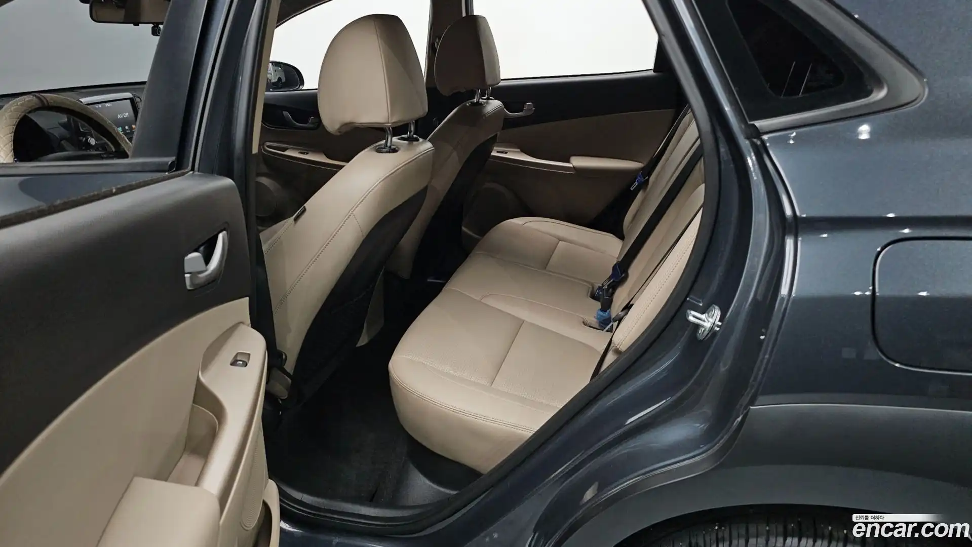 Kona Hyundai 2017.10-OPTION-017