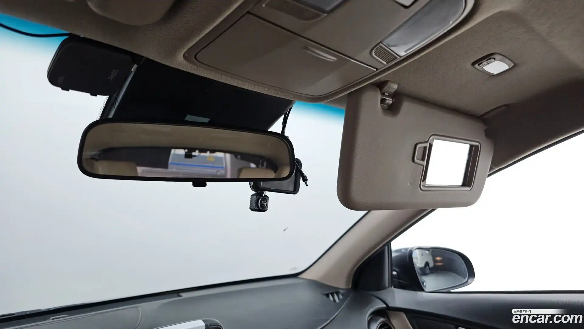 Kona Hyundai 2017.10-OPTION-021