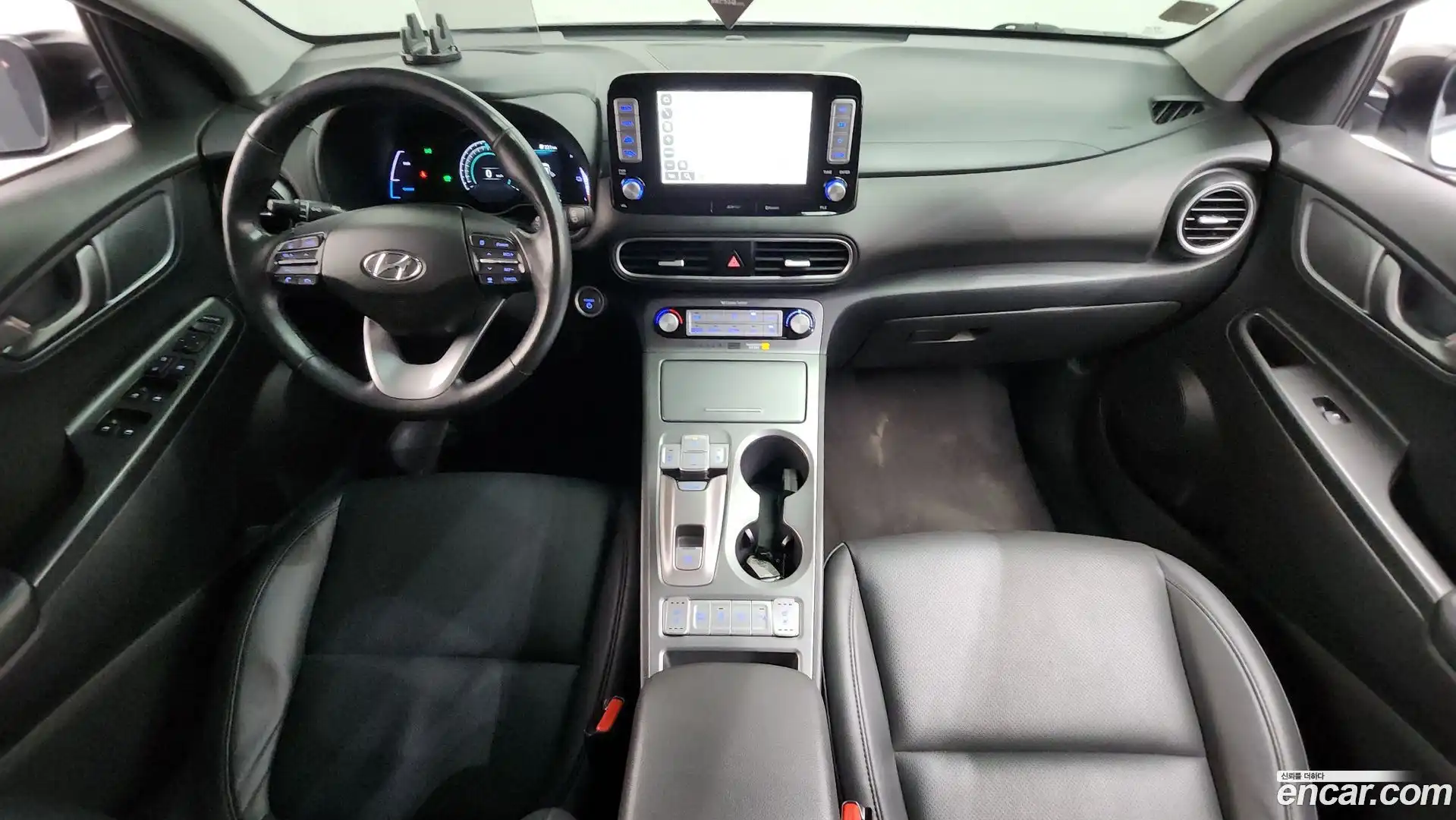 Kona Hyundai 2019.2-INNER-007
