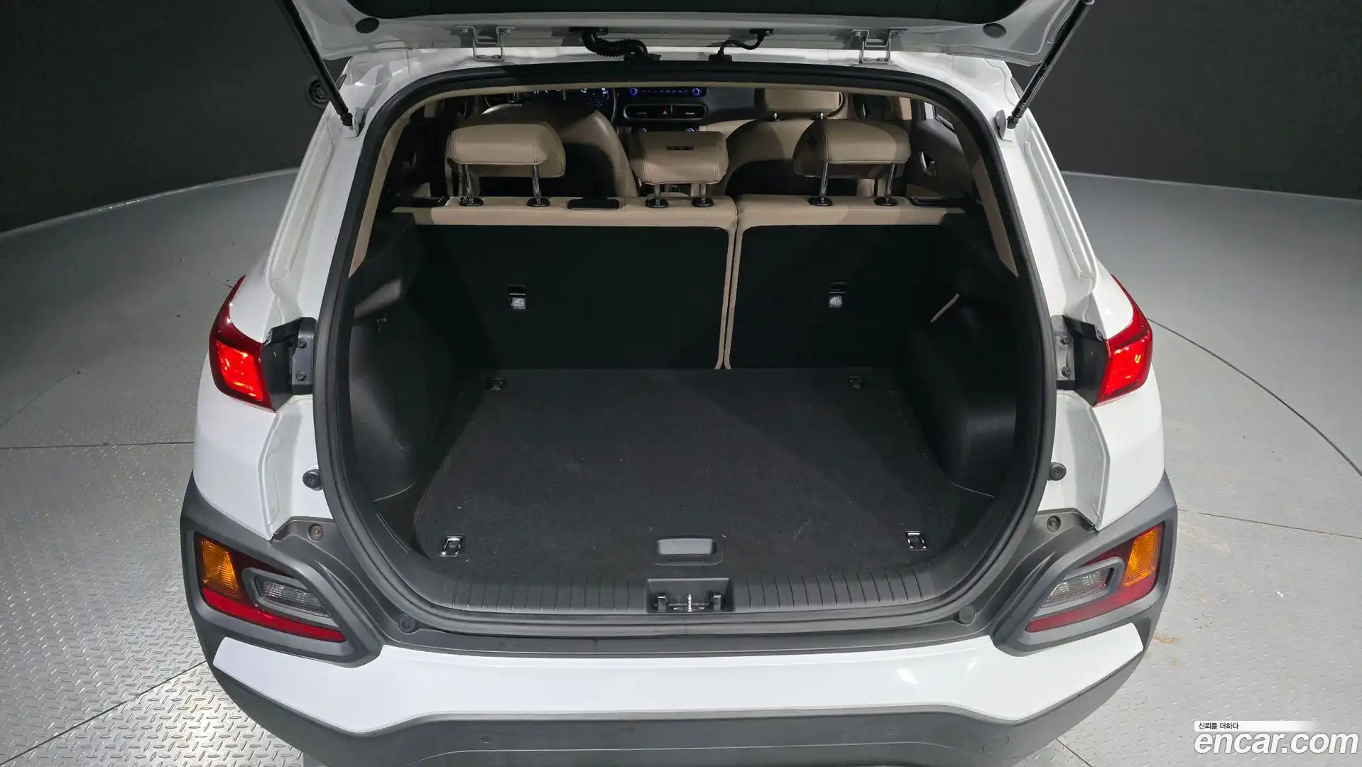 Kona Hyundai 2020.4-OPTION-024