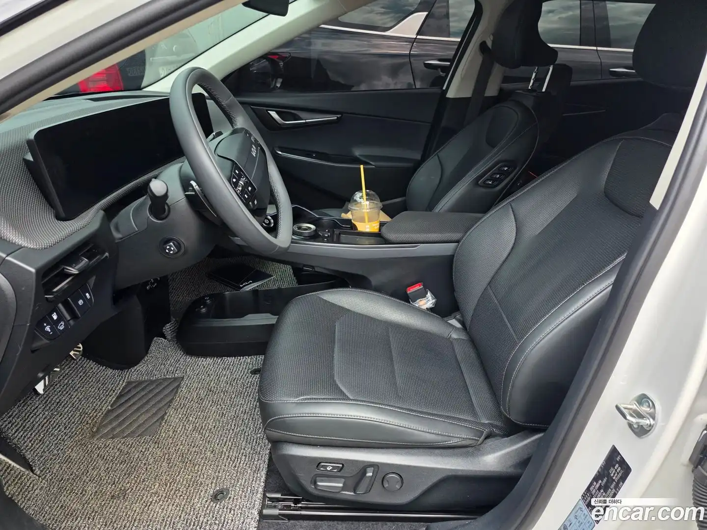 EV6 Kia 2025.1-OUTER-003
