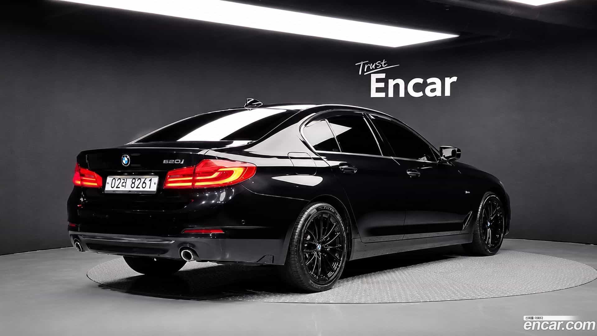 5-Series BMW 2018.2-OUTER-002