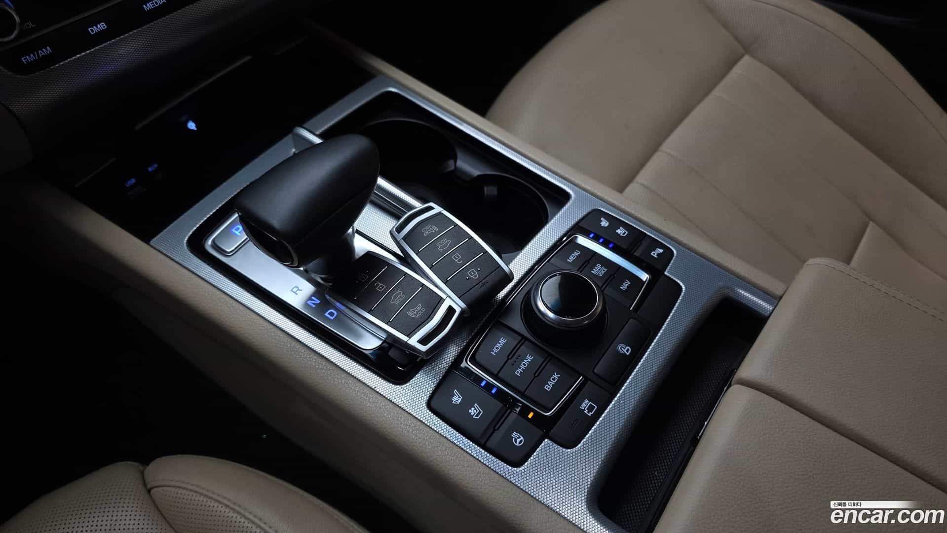 G80 Genesis 2016.10-INNER-009