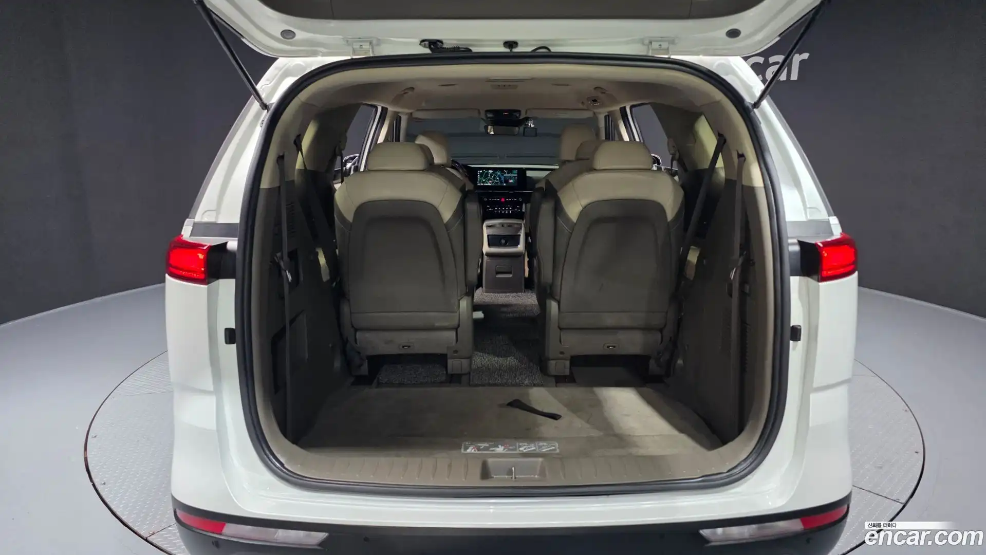 Canival Kia 2021.2-OPTION-024