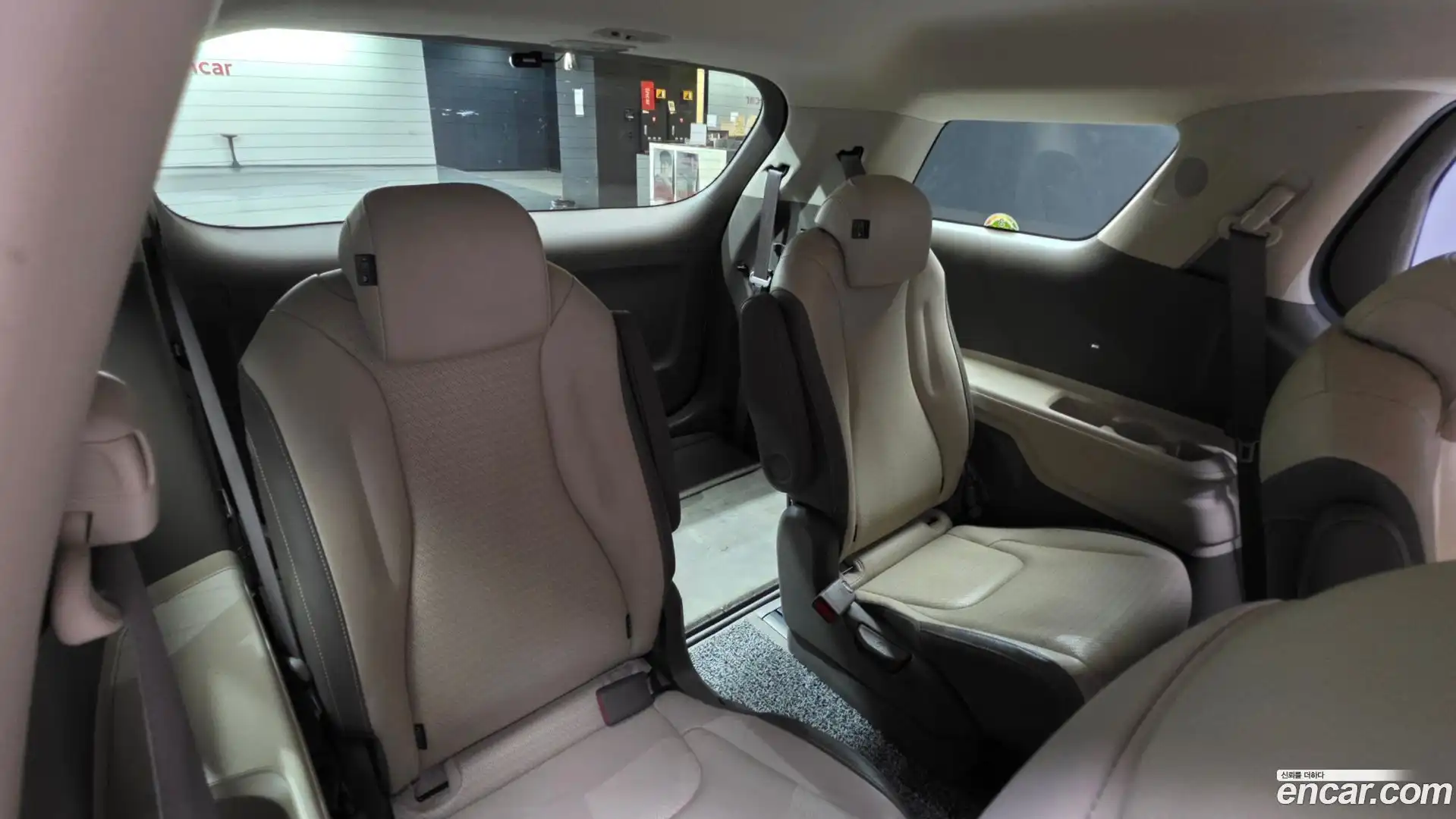 Canival Kia 2021.2-INNER-036